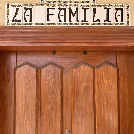 Casa La Familia Torrevieja